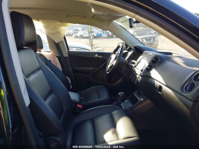 WVGBV7AX9HW506851 Volkswagen Tiguan 2.0t S