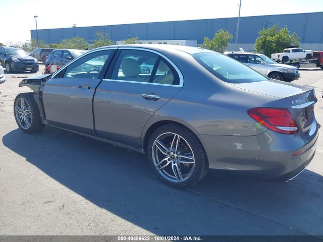Mercedes-Benz E 350 2020 W1KZF8DB7LA848641 Image 3