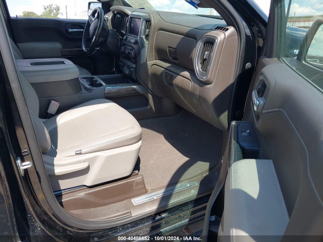 1GCPYFED6KZ399646 Chevrolet Silverado 1500 Lt Trail Boss