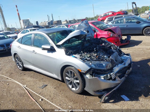Honda CIVIC EX 2019 19XFC1F33KE001033 Image 1