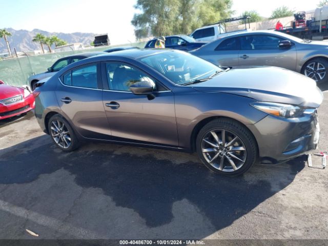3MZBN1V34JM229876 Mazda Mazda3 Touring