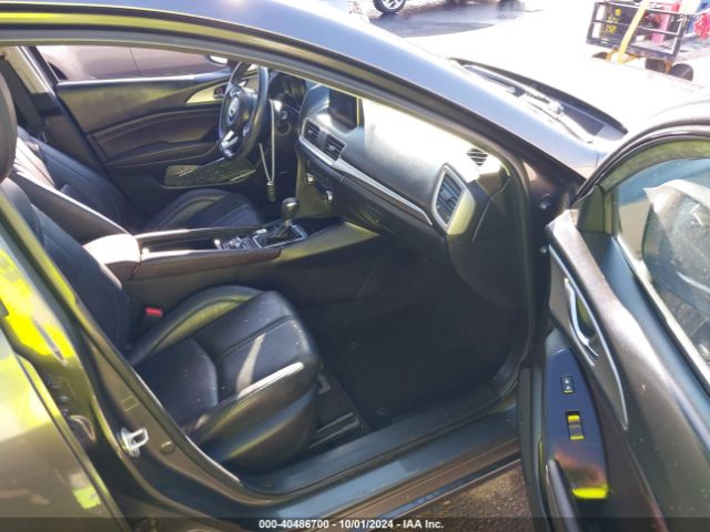3MZBN1V34JM229876 Mazda Mazda3 Touring