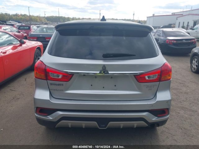 JA4AP3AW3JZ011117 Mitsubishi Outlander Sport 2.4 Se