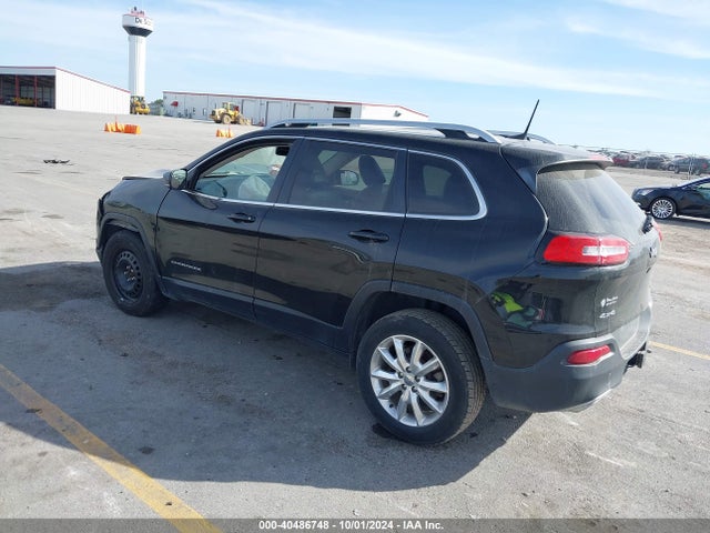 1C4PJMDS5HW505099 Jeep Cherokee Limited 4x4