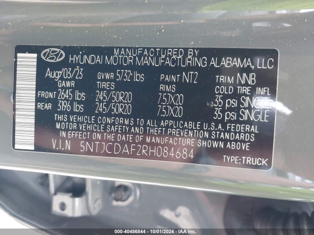 5NTJCDAF2RH084684 Hyundai Santa Cruz Night