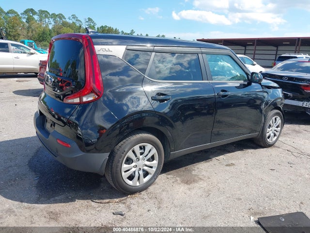 KIA SOUL LX 2021 KNDJ23AU3M7143104 Image 4