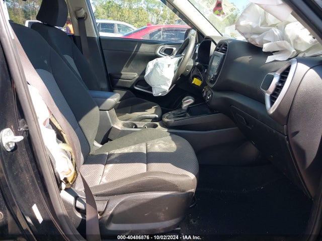 KIA SOUL LX 2021 KNDJ23AU3M7143104 Image 5