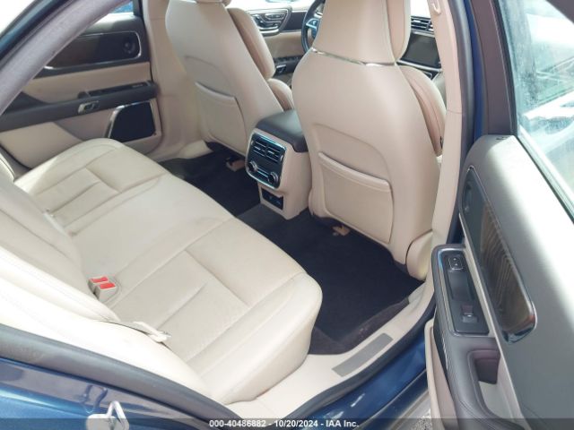 1LN6L9RP4J5612224 Lincoln Continental Reserve