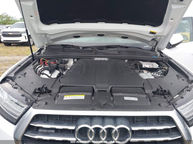 WA1VAAF70KD006755 Audi Q7 55 Premium