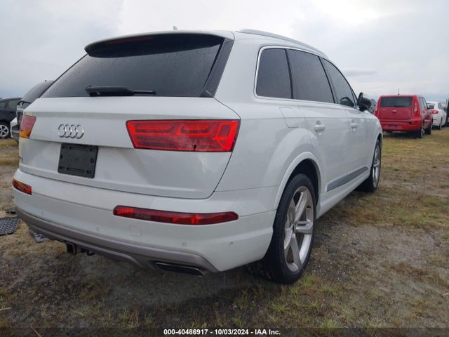 WA1VAAF70KD006755 Audi Q7 55 Premium