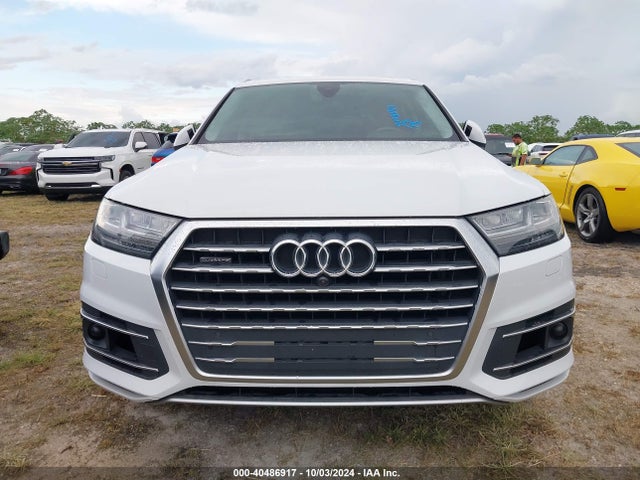 WA1VAAF70KD006755 Audi Q7 55 Premium