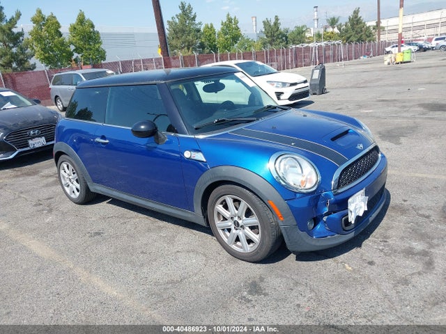 2012 MINI COOPER S WMWSV3C57CTY19736 Photo 0