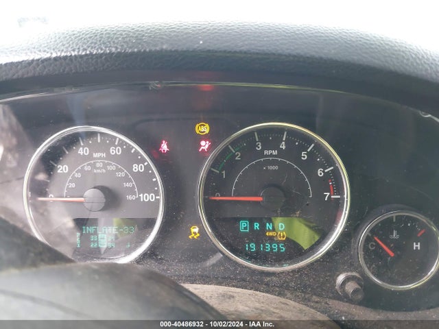 1C4HJWDG2EL199603 Jeep Wrangler Unlimited Freedom Edition