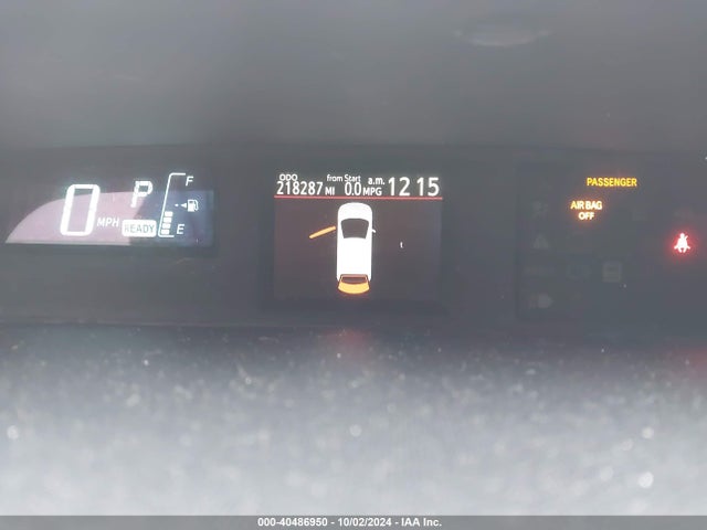 JTDKDTB32E1558410 Toyota Prius C One