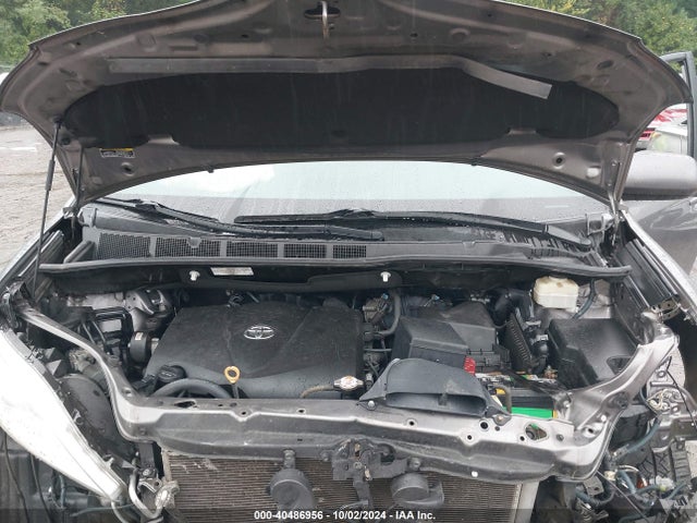 Toyota Sienna Le 8 Passenger 2017 5TDKZ3DC9HS889569 Image 10