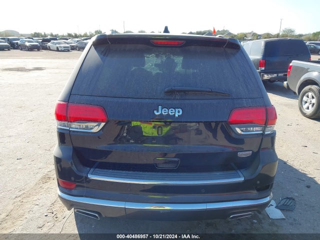 1C4RJEJGXJC204995 Jeep Grand Cherokee Summit 4x2