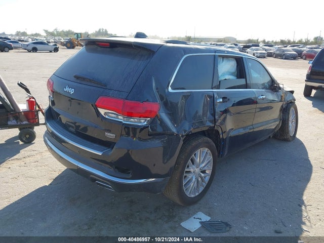 1C4RJEJGXJC204995 Jeep Grand Cherokee Summit 4x2