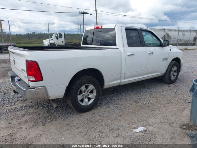 1C6RR7GGXHS807481 RAM 1500 Slt  4x4 6'4 Box