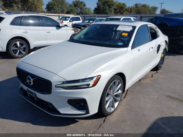 7JR102FZ7MG123847 Volvo S60 T5 Momentum