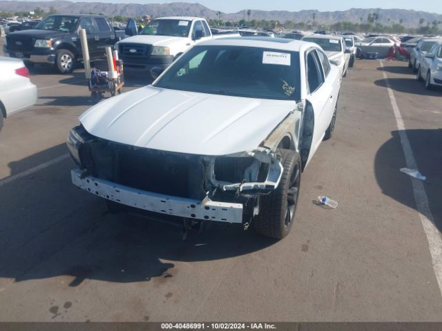 2C3CDXHG9HH638769 Dodge Charger Sxt Rwd