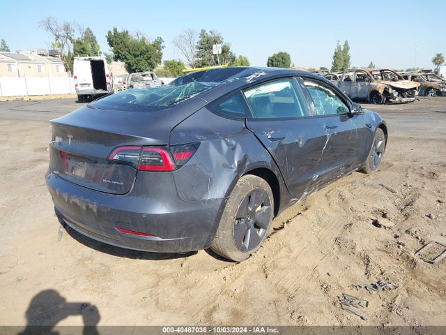 2022 TESLA MODEL 3 5YJ3E1EB4NF353154 Photo 3