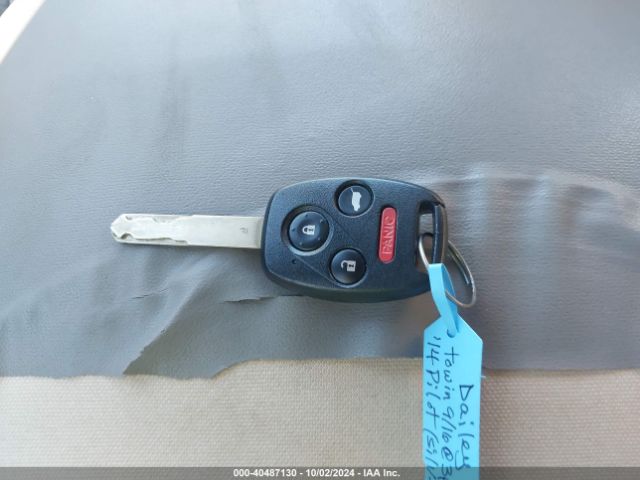 5FNYF3H23EB023256 Honda PILOT LX