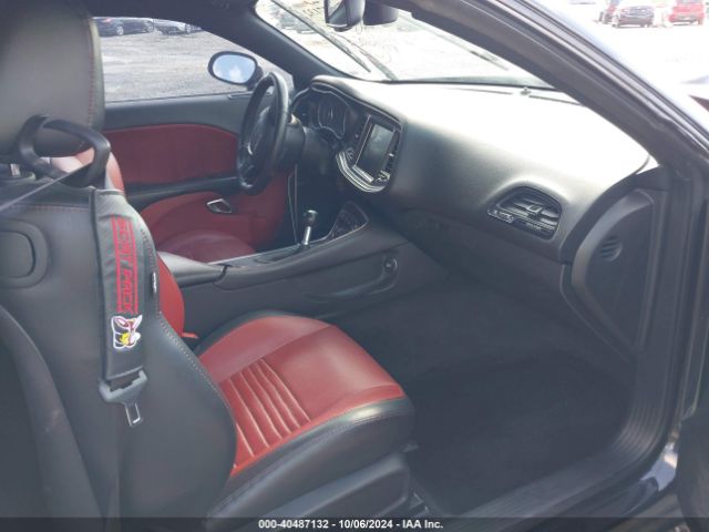 2C3CDZBT4FH869111 Dodge Challenger R/t Plus Shaker