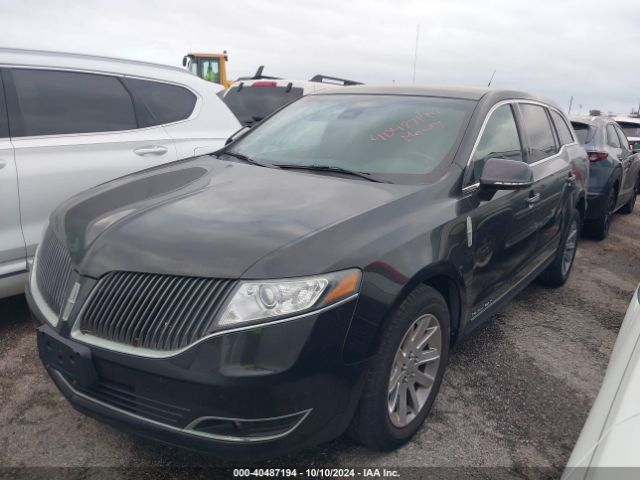 2LMHJ5NK0EBL56011 Lincoln Mkt Livery