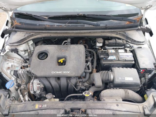 5NPD74LF2HH147827 Hyundai ELANTRA SE