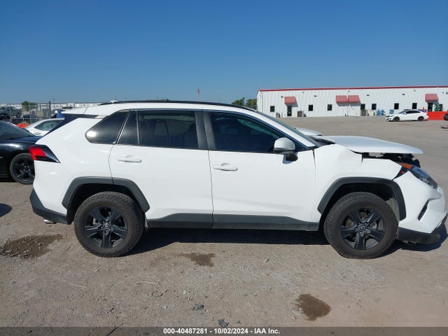 Toyota Rav4 Xle 2021 2T3P1RFV4MC182114 Image 14