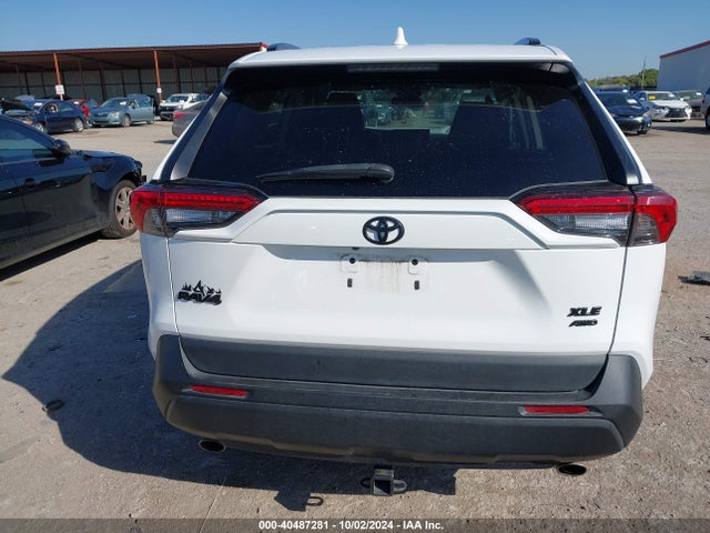 Toyota Rav4 Xle 2021 2T3P1RFV4MC182114 Image 17