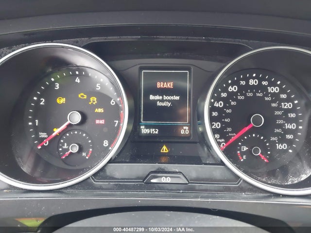 3VV2B7AX9JM037572 Volkswagen Tiguan 2.0t Se/2.0t Sel