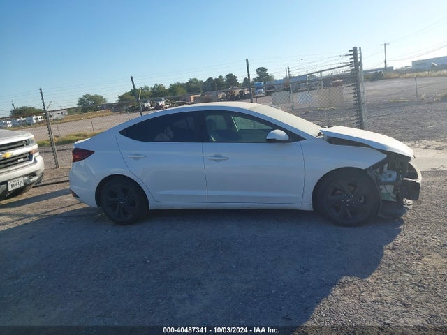 Hyundai ELANTRA SE 2020 5NPD74LF9LH518989 Image 13