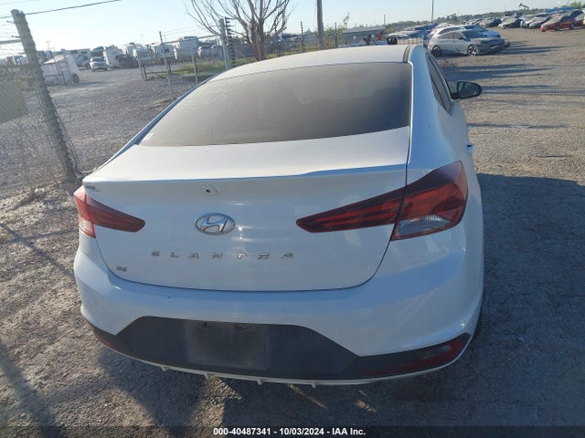 Hyundai ELANTRA SE 2020 5NPD74LF9LH518989 Image 16