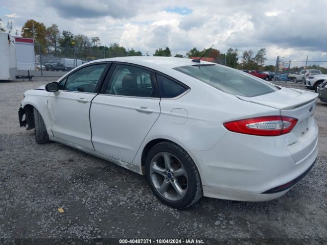 3FA6P0H73FR180810 Ford FUSION SE