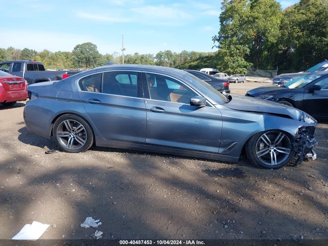 WBA13BJ00MWX21053 BMW 530i Xdrive