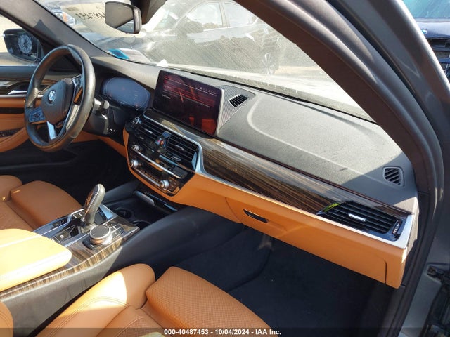WBA13BJ00MWX21053 BMW 530i Xdrive