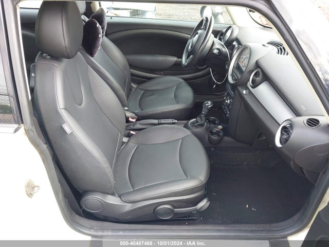 2013 MINI HARDTOP WMWSU3C5XDT680223 Photo 4