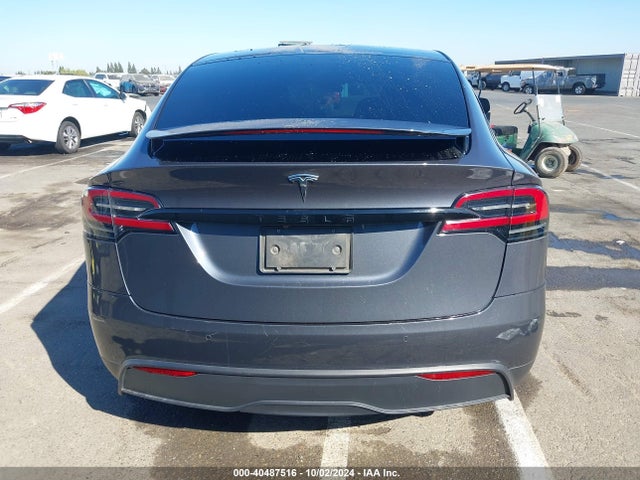 Tesla Model X Dual Motor All-wheel Drive 2022 7SAXCBE56NF360942 Image 17