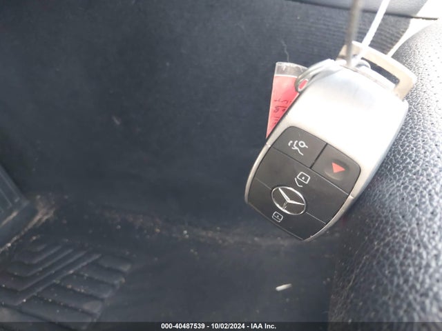 55SWF8DB6KU309011 Mercedes-Benz C 300