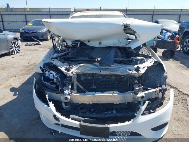 55SWF8DB6KU309011 Mercedes-Benz C 300