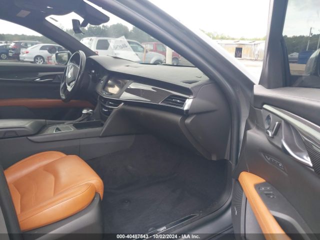 1G6KD5RS2JU143592 Cadillac CT6 LUXURY