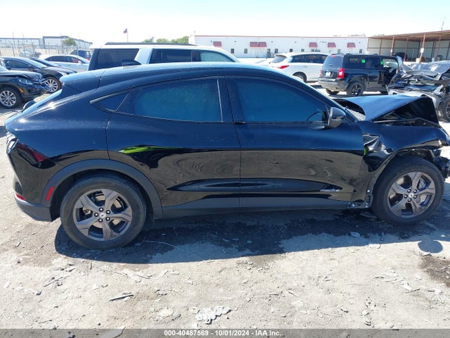 Ford Mustang Mach-e Select 2023 3FMTK1R43PMA92193 Image 13