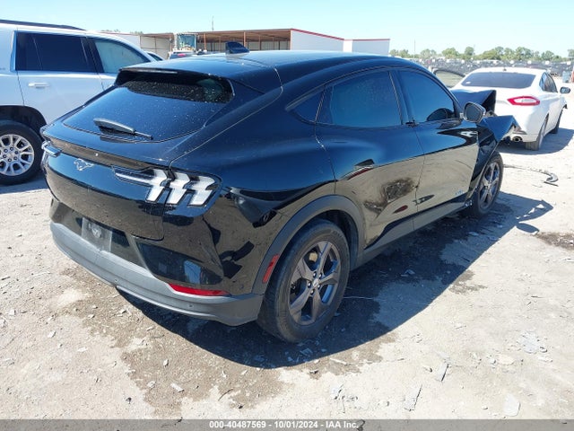 Ford Mustang Mach-e Select 2023 3FMTK1R43PMA92193 Image 4