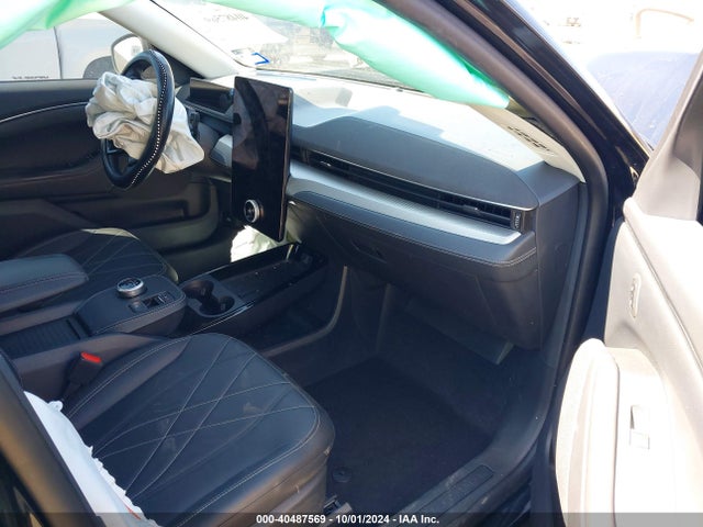 Ford Mustang Mach-e Select 2023 3FMTK1R43PMA92193 Image 5