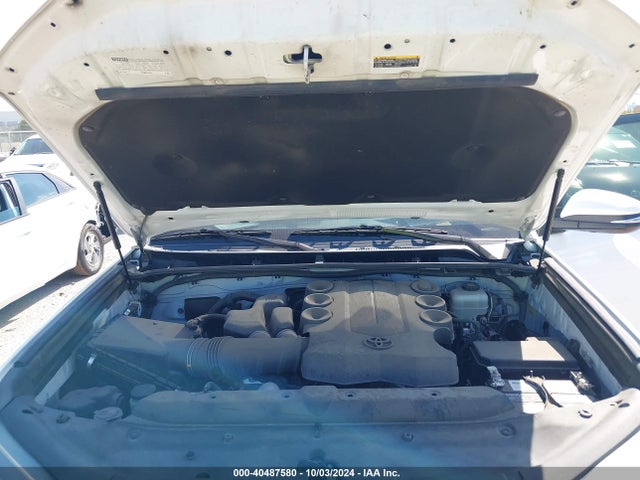 Toyota 4runner Sr5 Premium 2018 JTEBU5JR5J5505328 Image 10