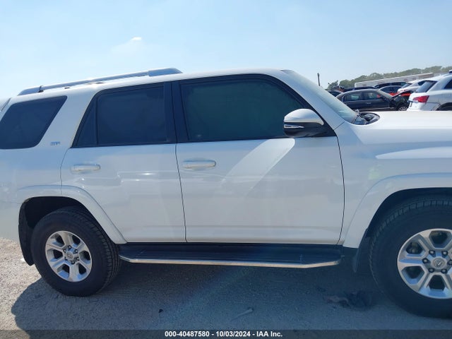 Toyota 4runner Sr5 Premium 2018 JTEBU5JR5J5505328 Image 13