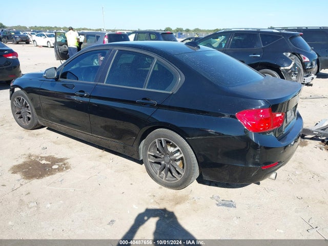 Aukcja sprzedaży 2015 Bmw 320i, vin: WBA3B1G5XFNT04007, numer aukcji: 40487656
