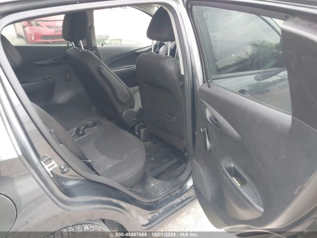 KL8CB6SAXJC432247 Chevrolet Spark Ls Cvt