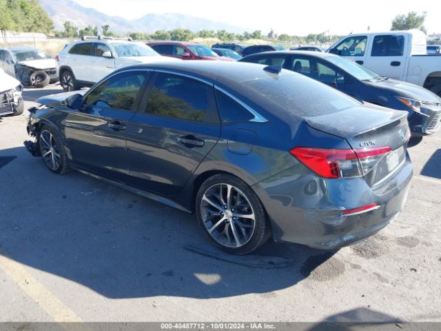 2HGFE1F94NH322832 Honda Civic Touring